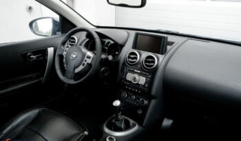 Nissan Qashqai 2.0 4×4 Tekna full