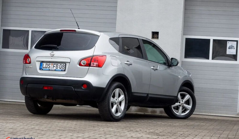 Nissan Qashqai 2.0 4×4 Tekna full