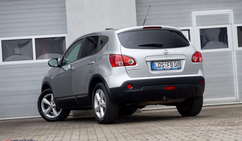 Nissan Qashqai 2.0 4×4 Tekna full