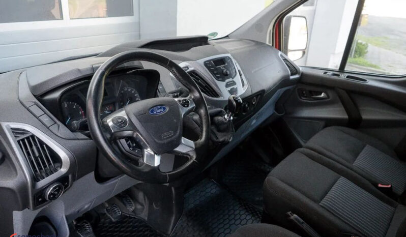 Ford Transit Custom full