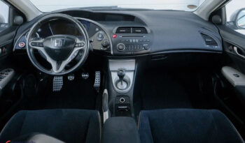 Honda Civic 1.8 Sport full