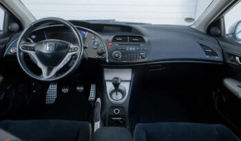 Honda Civic 1.8 Sport full