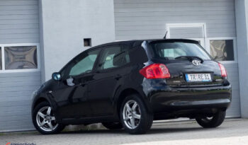 Toyota Auris 1.6 VVT-i Sol full