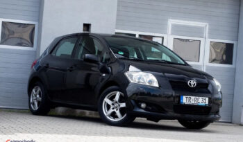 Toyota Auris 1.6 VVT-i Sol full