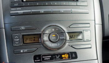Toyota Auris 1.6 VVT-i Sol full