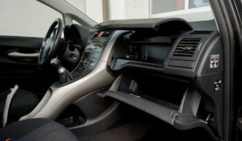 Toyota Auris 1.6 VVT-i Sol full