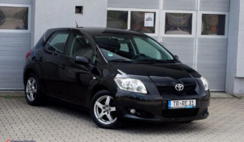 Toyota Auris 1.6 VVT-i Sol full