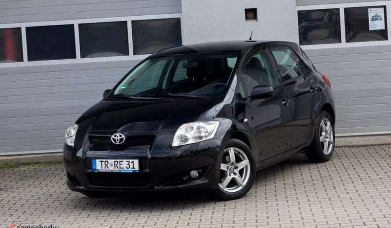 Toyota Auris 1.6 VVT-i Sol full