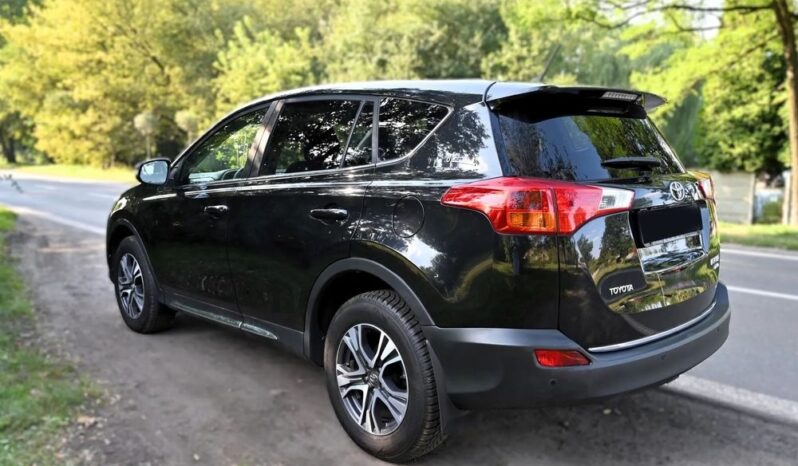 Toyota RAV4 full