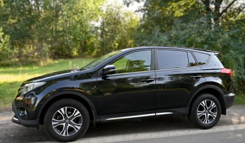 Toyota RAV4 full