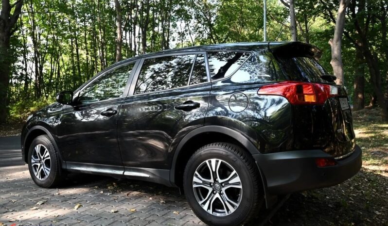 Toyota RAV4 full