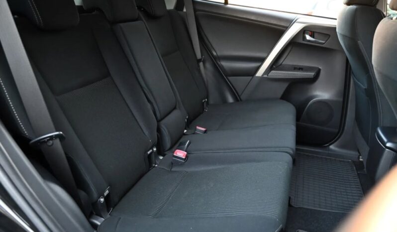Toyota RAV4 full