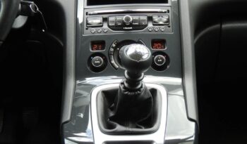 Peugeot 5008 full
