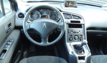 Peugeot 5008 full