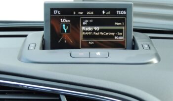 Peugeot 5008 full