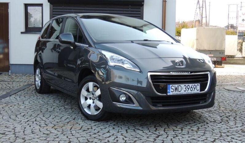 Peugeot 5008 full