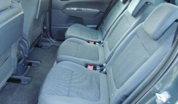 Peugeot 5008 full