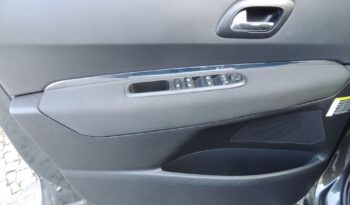 Peugeot 5008 full