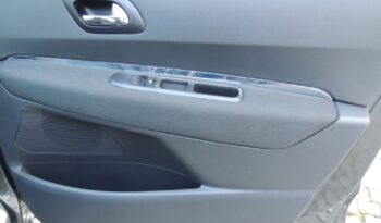 Peugeot 5008 full