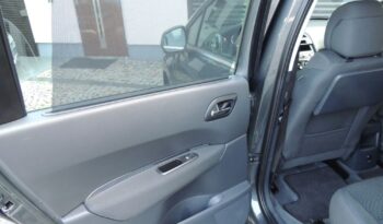 Peugeot 5008 full