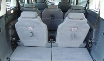 Peugeot 5008 full