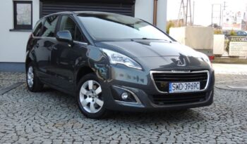 Peugeot 5008 full