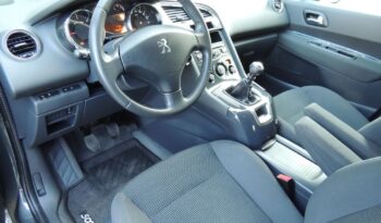 Peugeot 5008 full