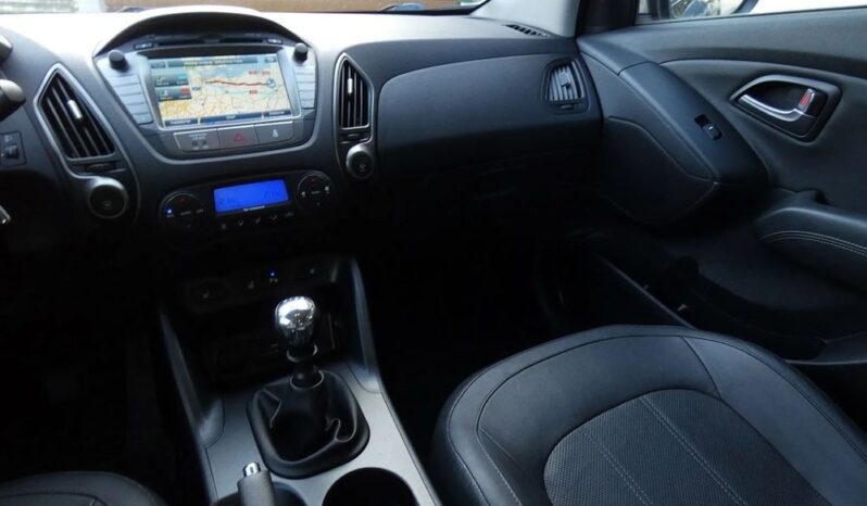 Hyundai ix35 blue 1.6 2WD Finale Gold full