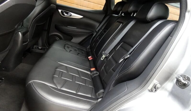 Nissan Qashqai 1.2 DIG-T Tekna+ full