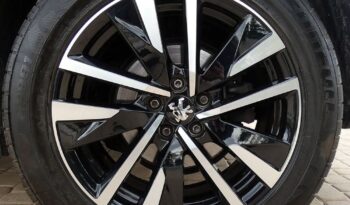 Peugeot 5008 1.2 PureTech Active S&S full