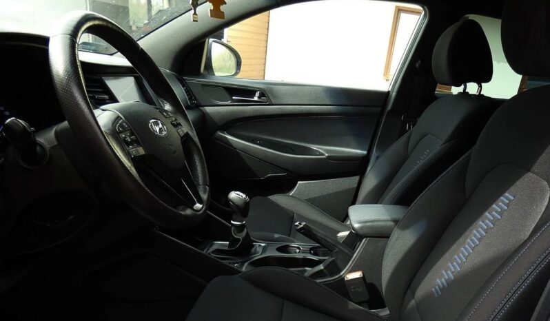 Hyundai Tucson 1.6 GDI BlueDrive Design 2WD full