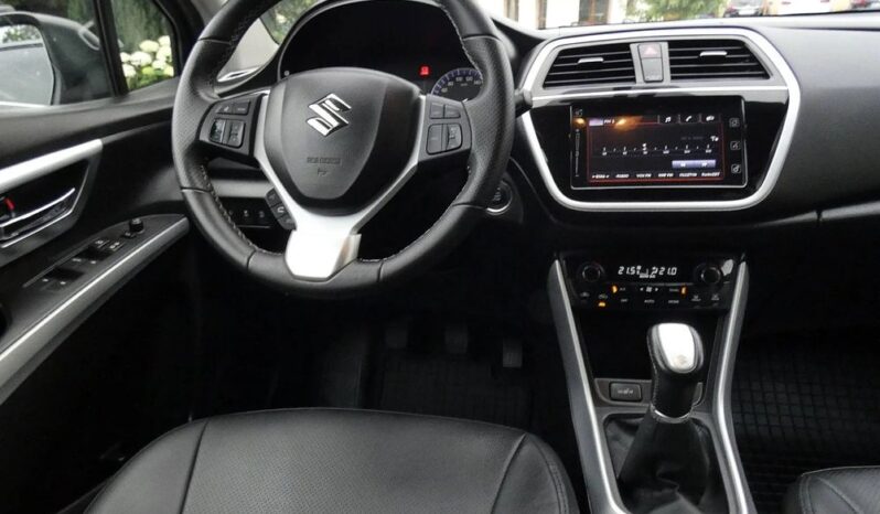 Suzuki SX4 full