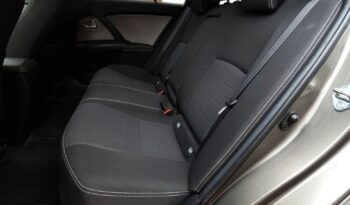 Toyota Avensis 2.0 D-4D Premium full