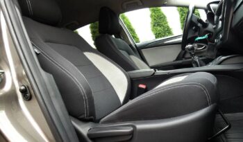 Toyota Avensis 2.0 D-4D Premium full