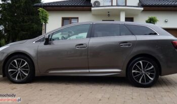 Toyota Avensis 2.0 D-4D Premium full