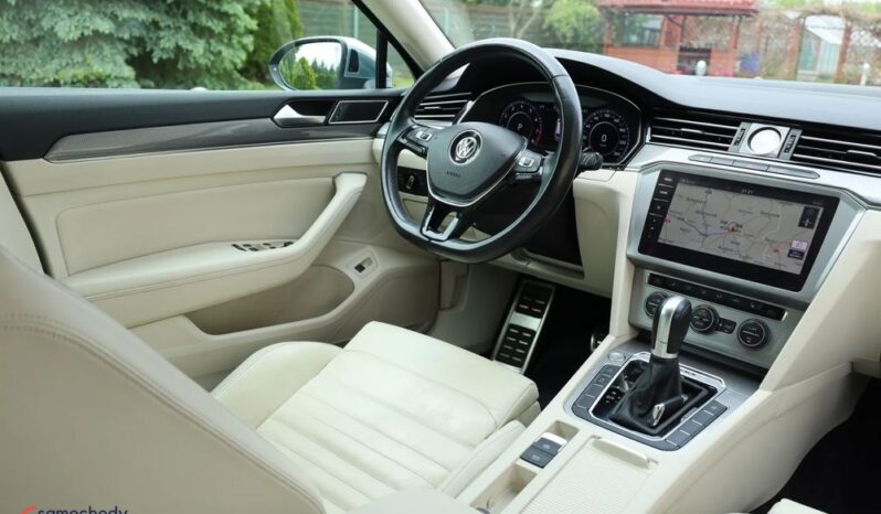 Volkswagen Passat Alltrack 2.0 TSI BMT 4Mot DSG full