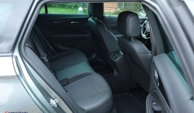 Opel Insignia 1.5 T 165 KM AUTOMAT full