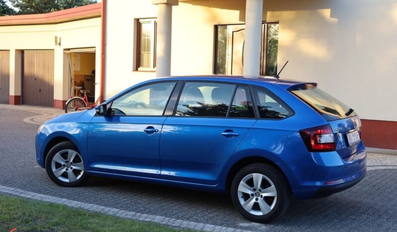 Skoda RAPID 1.6 TDI DPF Style full