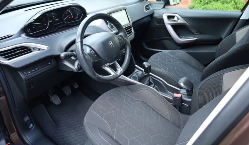 Peugeot 2008 1.6 e-HDi Allure S&S full