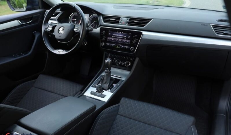 Skoda Superb 2.0 TDI SCR Ambition DSG full