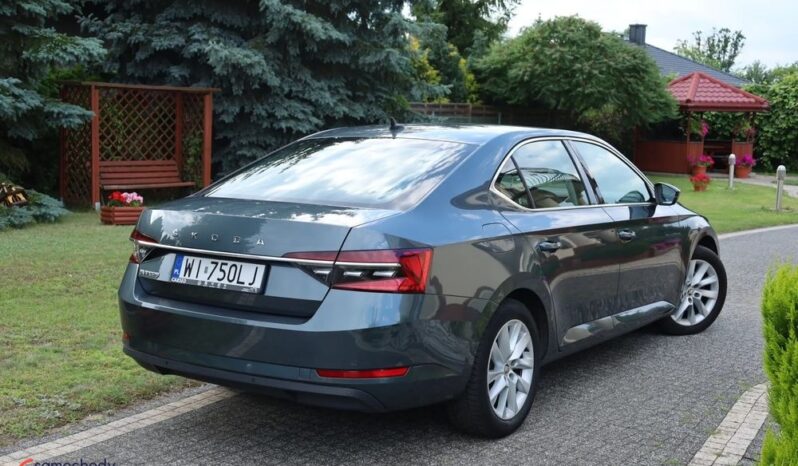 Skoda Superb 2.0 TDI SCR Ambition DSG full