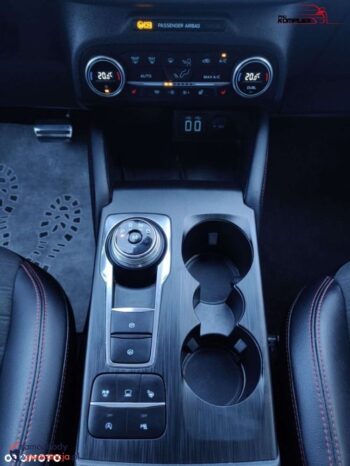 Ford Kuga full
