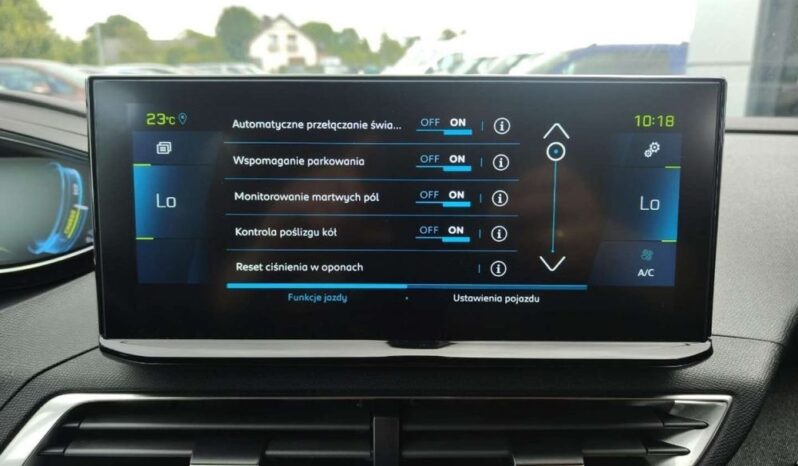 Peugeot 3008 full