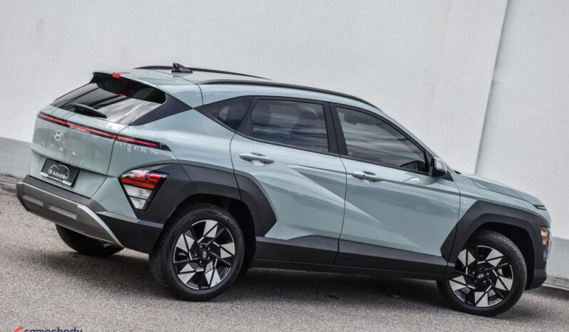 Hyundai Kona full