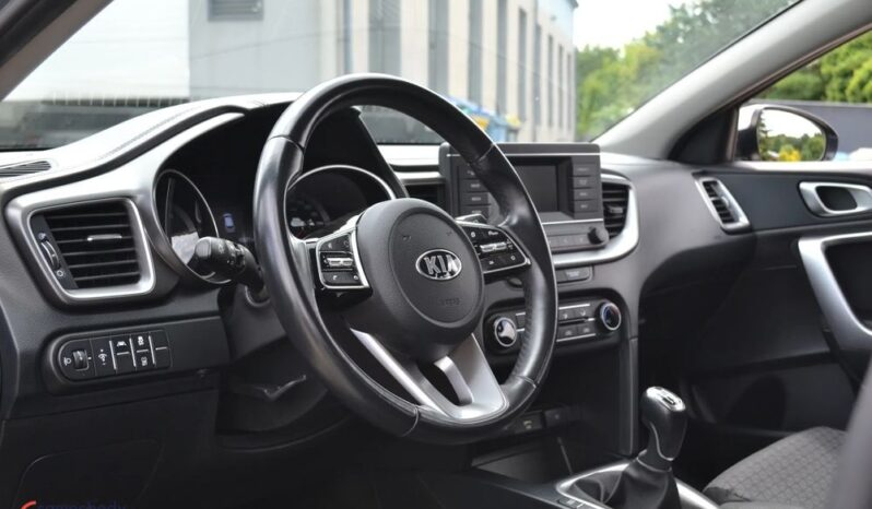 Kia Ceed 1.6 CRDi SCR M full