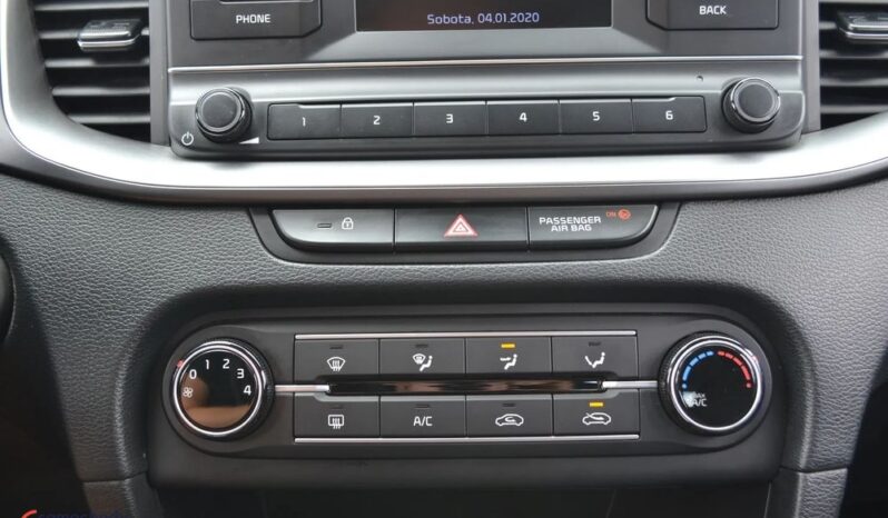Kia Ceed 1.6 CRDi SCR M full