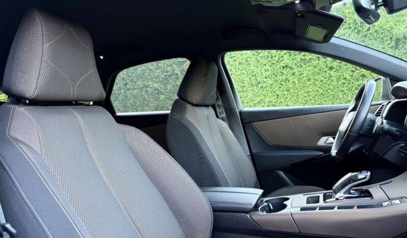 DS Automobiles DS 7 Crossback 1.6 E-Tense So Chic full