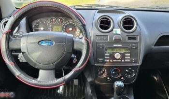 Ford Fiesta 1.3 full