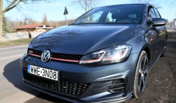 Volkswagen Golf full