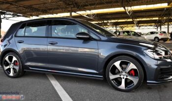 Volkswagen Golf full